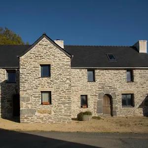  Hébergement de vacances Le Logis De Tréonvel